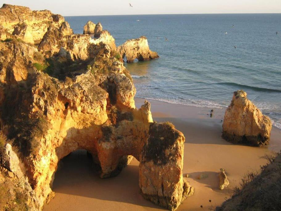 Apartamento Encantador A 100M Da Praia Carvoeiro  Dış mekan fotoğraf