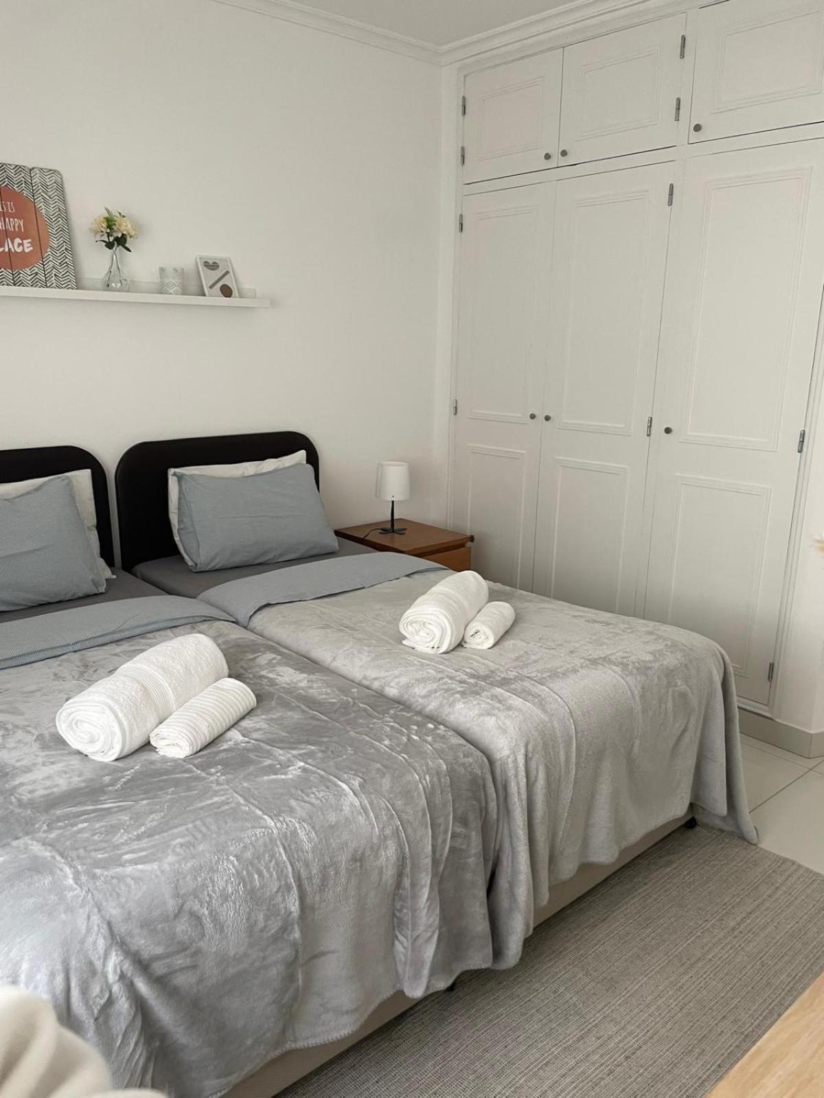 Apartamento Encantador A 100M Da Praia Carvoeiro  Dış mekan fotoğraf